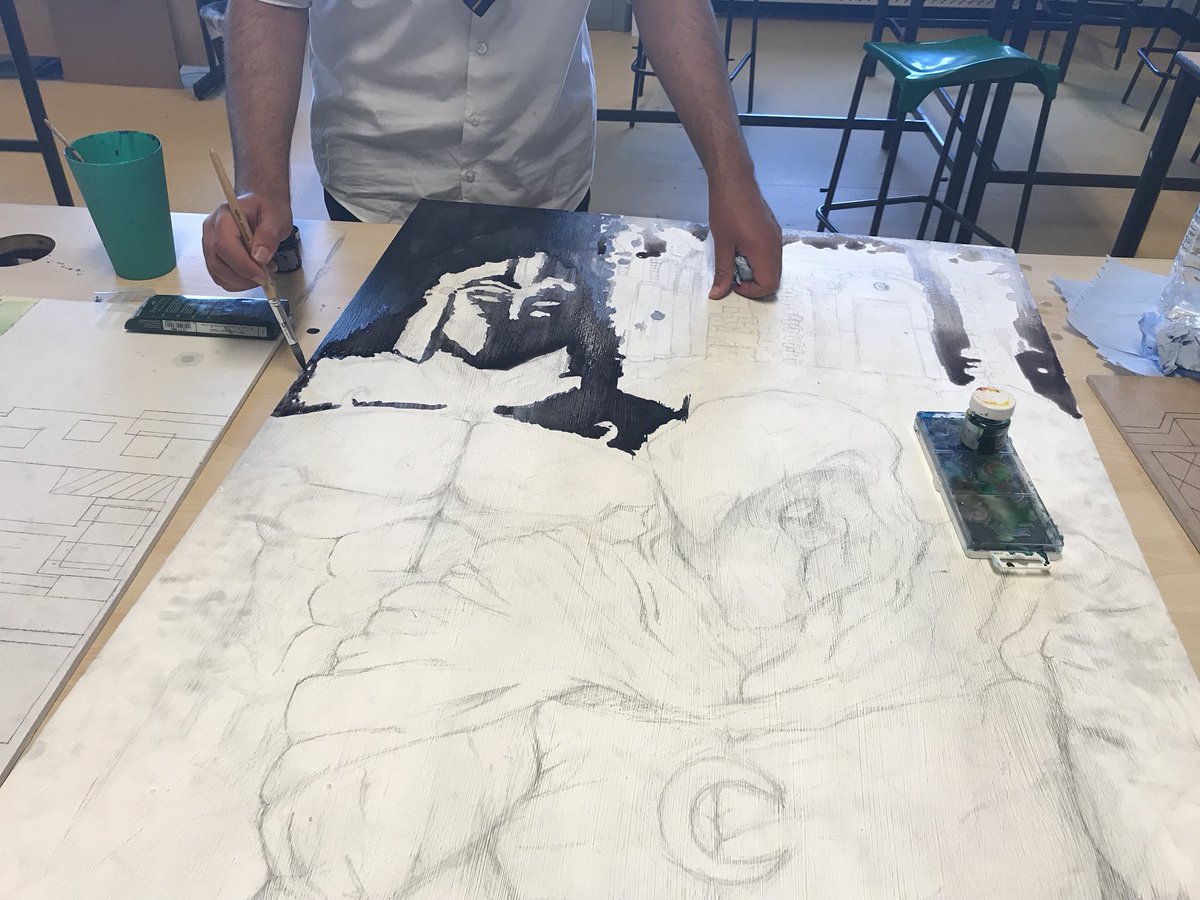 Miss_Armstrong's tweet photo. Year 10 art students working hard on their final pieces. They’ve been amazing all year! @MarsdenHeights #hardworkpaysoff #proud https://t.co/Q39ziyez64
