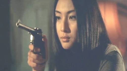 A O O O Na Twitteru 中島貞夫監督 ジーンズ ブルース 明日なき無頼派 クライマックスでの梶芽衣子がショットガン構える姿が格好良過ぎ