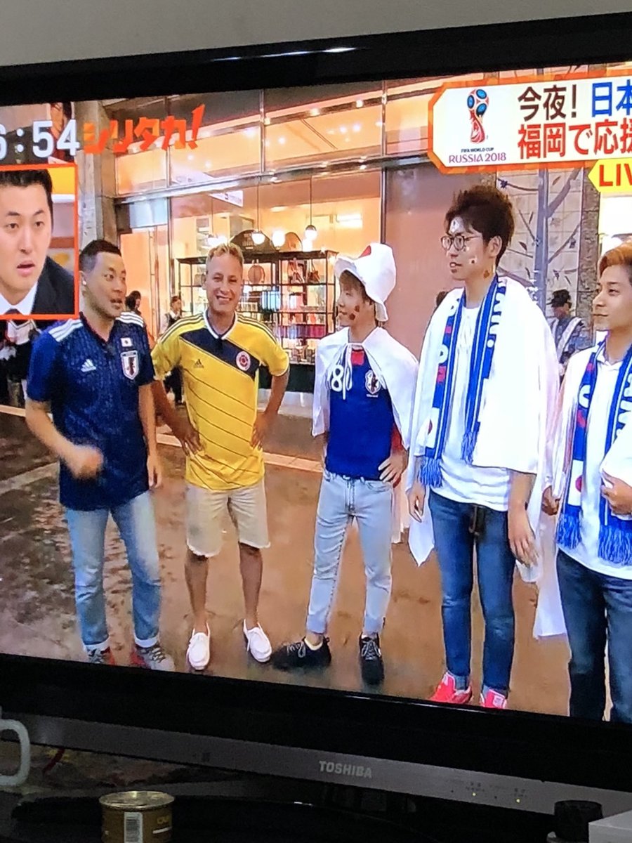 Farc_tean1995's tweet photo. 皆さんに報告です!
親の海の家が色々綺麗になってlinearオープンしました🍾
夜遅くまでしてます!行くこと会ったらイケメンの親いますからテアンの知り合いです言ったら最初の一杯無料になります!
#sky44
#拡散希望RTお願いします
#海
#L4L
#f4f
#RTで私を有名にして下さい https://t.co/qYiMl09tzp