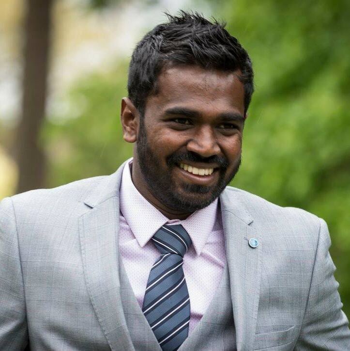 tomedwardsbbchw's tweet photo. A special cricket match is taking place at @oescc tonight to help popular @worcester_uni graduate ‘Hemi’, who’s facing deportation to Sri Lanka in 15 days time after he lost an appeal to the Home Office to stay on ‘human rights’ grounds. Details on @bbchw at 4.40. https://t.co/NSIgO9KtYO