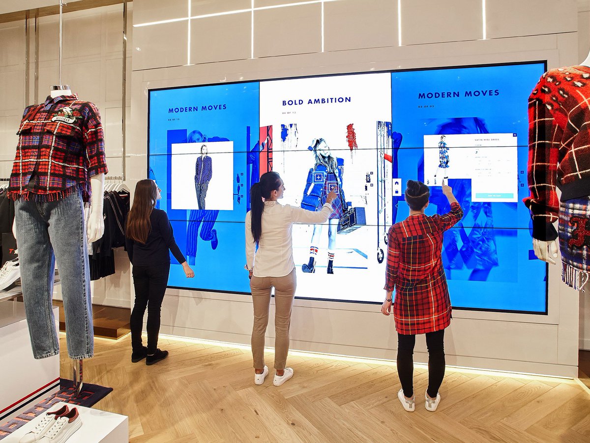 crossmarks's tweet image. MUST SEE: Tommy Hilfiger, de flagshipstore waar technologie en mode met elkaar versmelten… bit.ly/2twBe05
