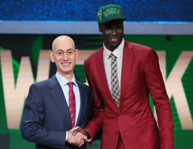 McCannSportsLaw's tweet image. The U.S Supreme Court upholding the Travel Ban could pose issues for the NBA and other leagues when players from one of the seven "banned" countries exit the U.S. and then seek re-entry. For more, see my @TheCrossover legal article on Thon Maker &amp;amp; the ban: si.com/nba/2017/01/29…