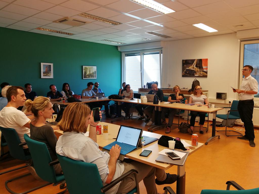 loli_ht's tweet photo. Today we were visiting #Utrecht waste collection system in #PlastiCircle project. Now we are discussing about the information needed for the pilot experience.  Thanks to our partners for the info provided! https://t.co/hAzNDi4yTC