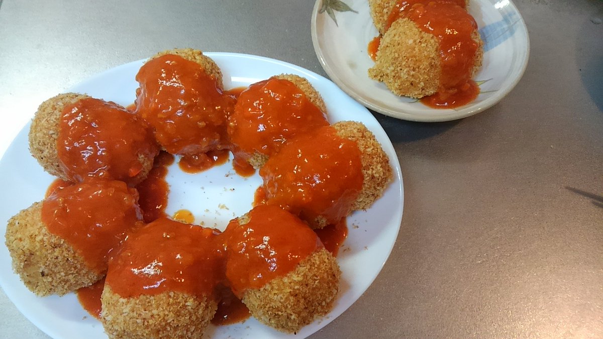 一昨日久々に作った揚げないライスコロッケ
チビたちにはこれだけは好評
他はなに作っても酷評(笑)