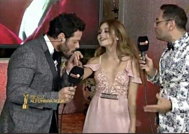 seokjinox's tweet photo. The queen👑

#KarolSevilla #RuggeroPasquarelli #SoyLuna #KCAArgentina #KCAMexico https://t.co/siNL6DXuZd