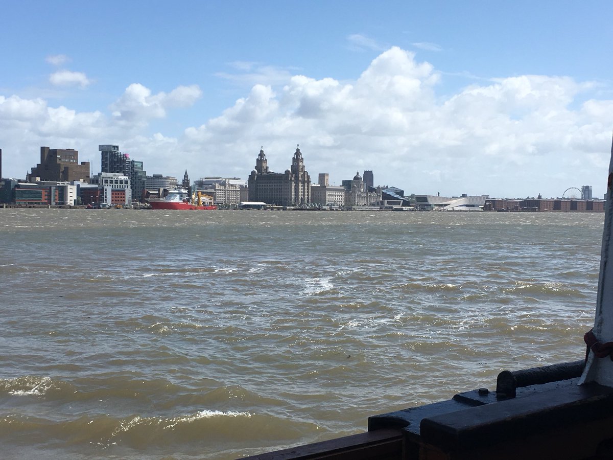 MerseyFerries's tweet image. VIEW GOALS 😍⛴🏙 #merseyferry #merseyferries #ferrycrossthemersey #visitliverpool #visitwirral #whatsonliverpool #liverpool #cruise #ferry #thingstodo #citybreak #citycentre #britain #uk #british #albertdock #liverpoolskyline #skyline #city #ferrycrossing #rivermersey #tourism