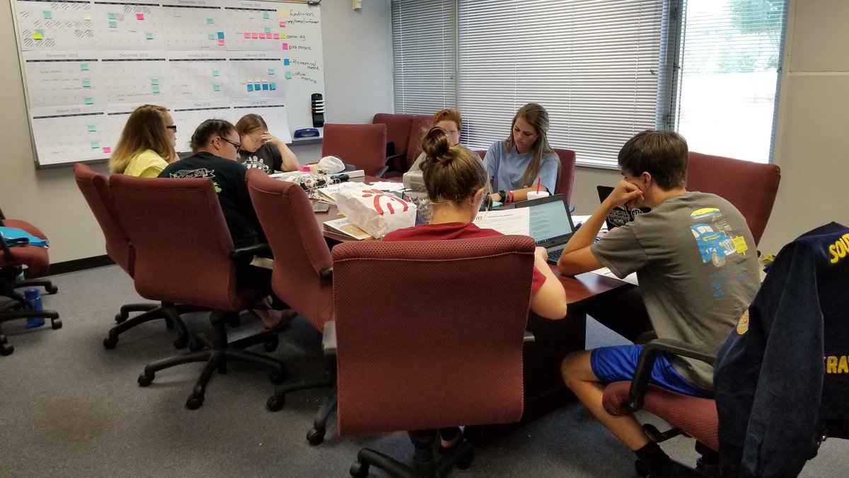 ElizCMiegel's tweet photo. Tell me again how teachers take the whole summer off? The TR FFA officers spent yesterday working on planning the Program of Activities for the year. #WeAreTR18 #TRHSFFA #ICanWeWill #BlueJacketsGoldStandards #NoExcuses https://t.co/nFO0UY9OPA