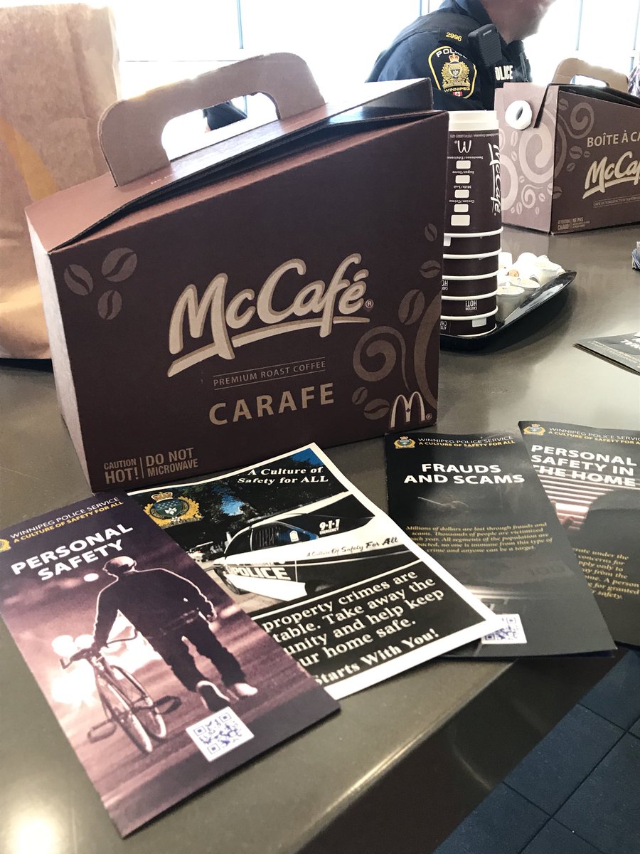 wpgpolice's tweet image. Join us at the McDonalds at Portage &amp;amp; Sherbrook for #CoffeeWithACop. We’re here until noon. No speeches ... were just here to meet the community. #WPSCommunity 
facebook.com/events/2065449…