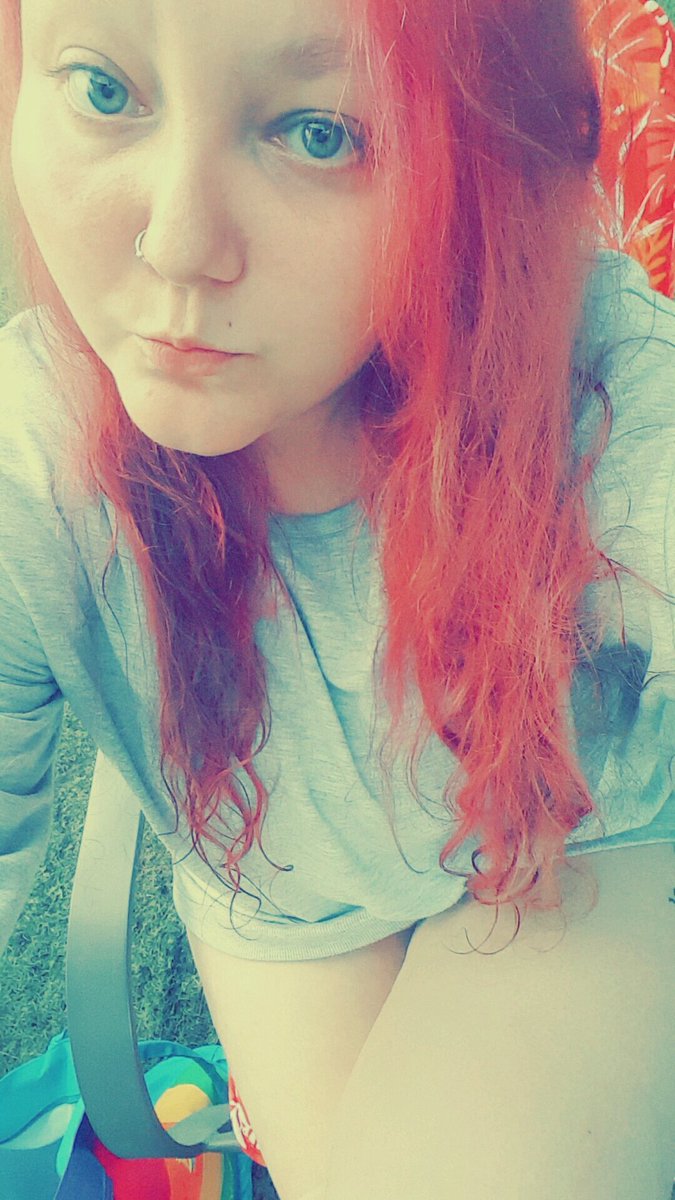 SatanicKhaos's tweet photo. Livin' that au natural lake life. 🌞😎

#takemeback 
#summertime 
#sksummer
#lakelife
#kcco 
#twitchkittens https://t.co/MVnE997Jin