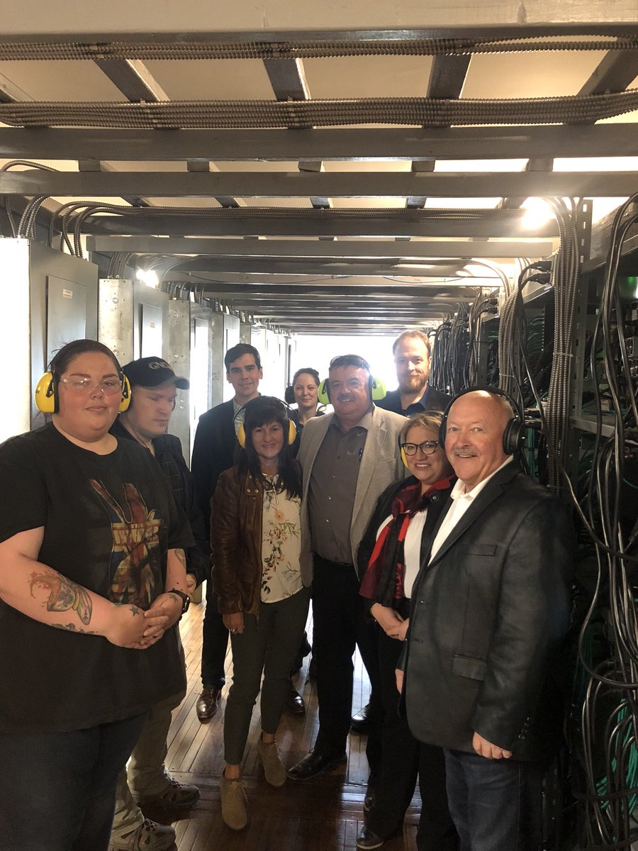 jo_dobson's tweet photo. Yesterday @GreatNorthData in @NLtweets #happyvalleygoosebay seeing the #innovationeconomy firsthand w @YvonneJJones @ChurenceRogers @GrahamLetto https://t.co/2dBSG4Xr3T