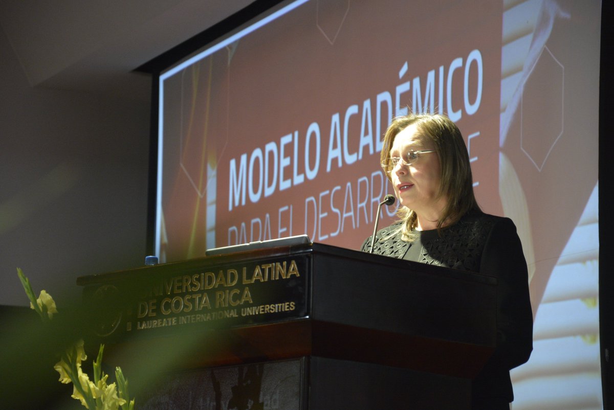 RectoraULatina's tweet photo. En @ULatinadeCR damos un paso adicional al presentar el Modelo Académico para el Desarrollo de Habilidades Profesionales, porque no basta con formar profesionales sólidos, sino que es necesario dotarles de las herramientas que les permitan insertarse con éxito al mercado laboral. https://t.co/7IA7MyLfWa