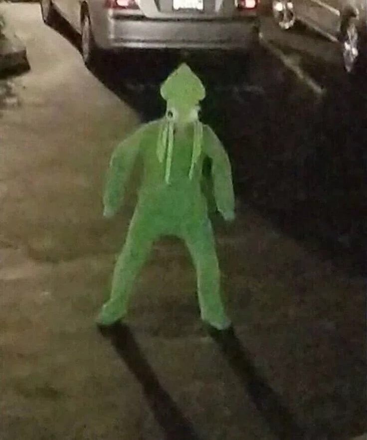 DgoOxu3UEAEiM_8.jpg