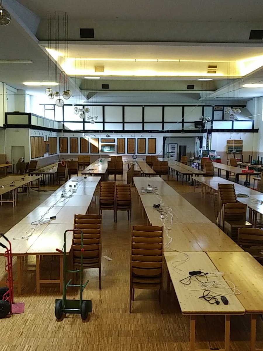 BoerdeLAN's tweet photo. Aufbau läuft. #blan26 #BoerdeLAN https://t.co/tkFnrTp6GR