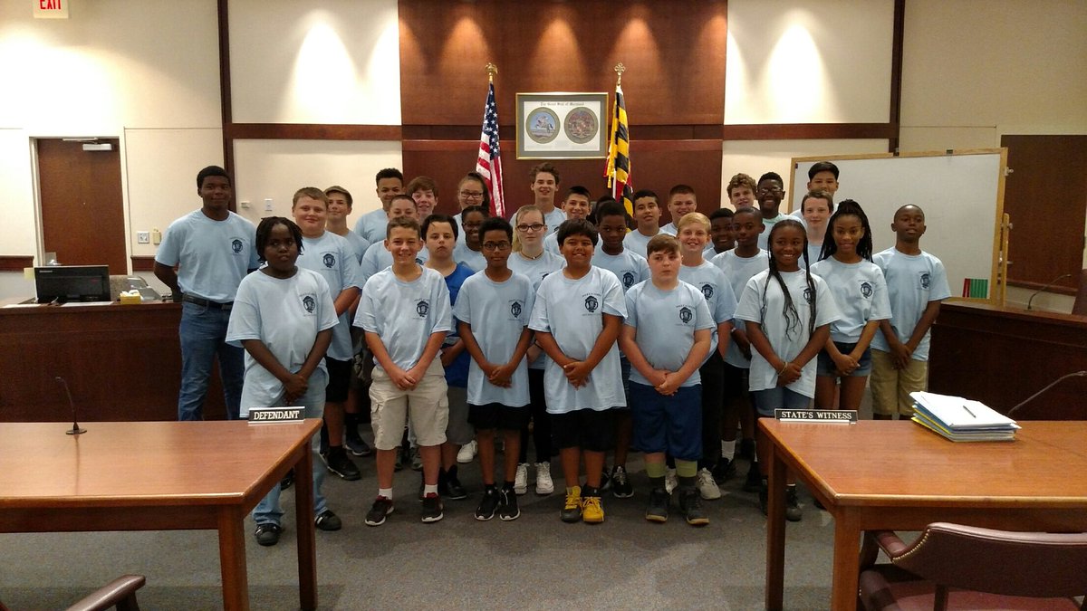 DCPlittAACOPD's tweet photo. Our Youth Police Academy had a fantastic experience this morning. A trip to District Court to get a close look at our judicial system. @AACOPD #educationofouryouth #offtolunch #day2 https://t.co/kHSNVjsXA2