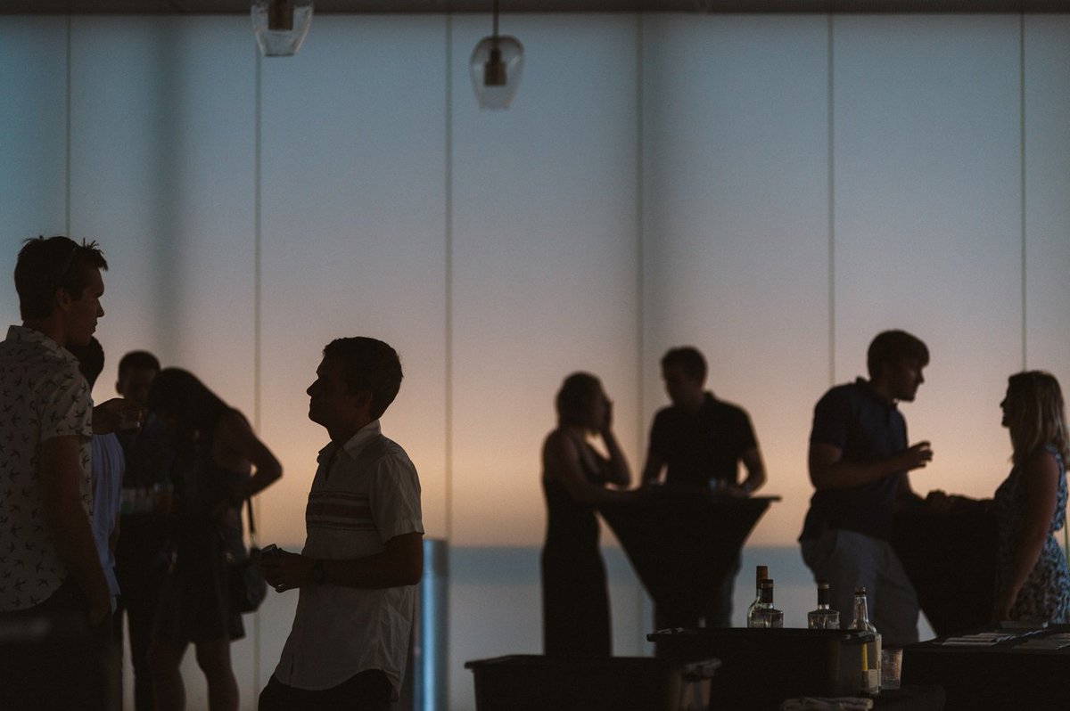 nelson_atkins's tweet photo. Thursdays we're open until 9 p.m. | Grab a drink in Bloch Lobby, start the weekend early imagine you are on a trip around the world https://t.co/ERRh8QSfAO. https://t.co/EduShm1OJo