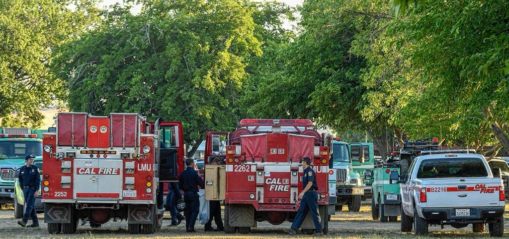 mofilly's tweet image. #lanefire #StollFire staging at the fairgrounds 6/25/18