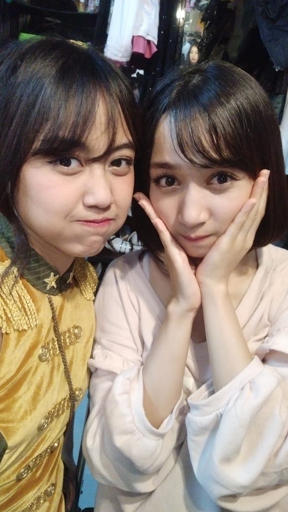 _siscasaras_'s tweet photo. meskipun pindah team tapi tetap Keluarga❤ semangat terus kakak2ku! https://t.co/Z9sSLyAYc2