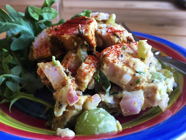 ohsnapletseat's tweet photo. Paleo Curry Chicken Salad! Recipe link in profile and on the blog! #ohsnapletseat .
.
.
#paleo #curry #chicken #chickensalad #currychicken #paleodiet #paleorecipes #paleofood #paleoliving #paleolifestyle #realfood #eatreal #eatrealfood #eatclean #cleanea… https://t.co/umSGKWX1FX https://t.co/IHUrO8yT2C