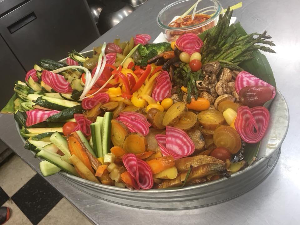 HectersKitchen's tweet image. Bridge Catering, ran by Chef Keith Hand, is one of Atlanta’s Best Catering services. They prepare delicious &amp;amp; affordable dishes for wedding receptions, corporate, &amp;amp; more. If interested in getting your event catered by Chef Hand call 1-404-223-1582 or email info@bridgecatering.com
