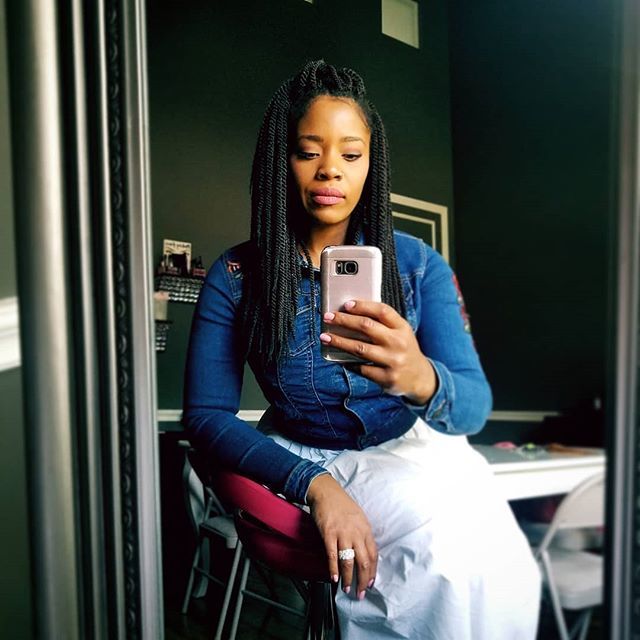 melodymcconico's tweet photo. Workflow. #todayismymonday  #work #glamour #studiomk #workflow #preptime https://t.co/mIIspoUsxa https://t.co/Cn2I7jRP1u