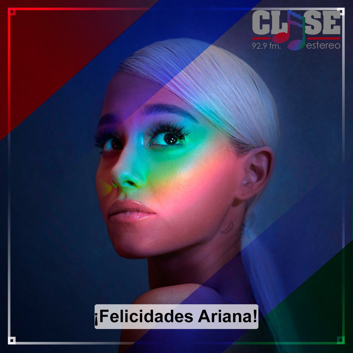 EstereoClase's tweet photo. equeña de tamaño, pero grande en talento, la hermosa @ArianaGrande hoy celebra sus 25 años de edad, la estadounidense nos a mostrado año con año que no tiene límites y demostrando que es capaz de llegar al corazón de todos con sus canciones. Muchas felicidades Ari. https://t.co/ifCUnpml8s