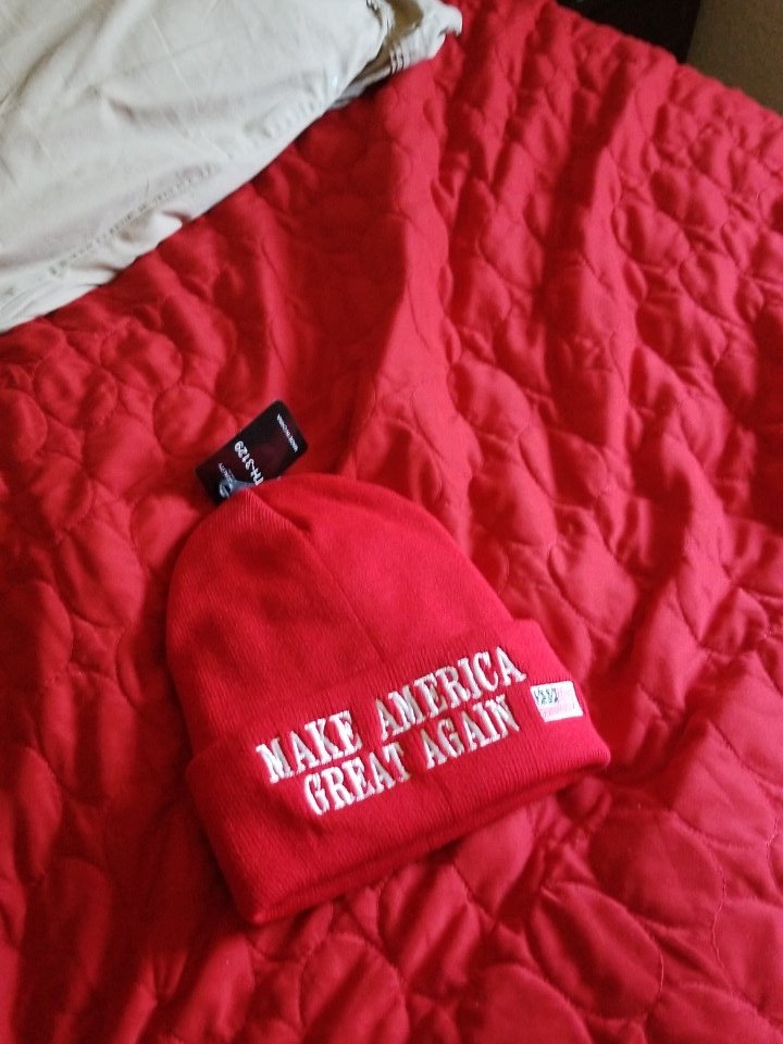 My brother got back from a D.C. trip today and look what that bastard left on my bed.