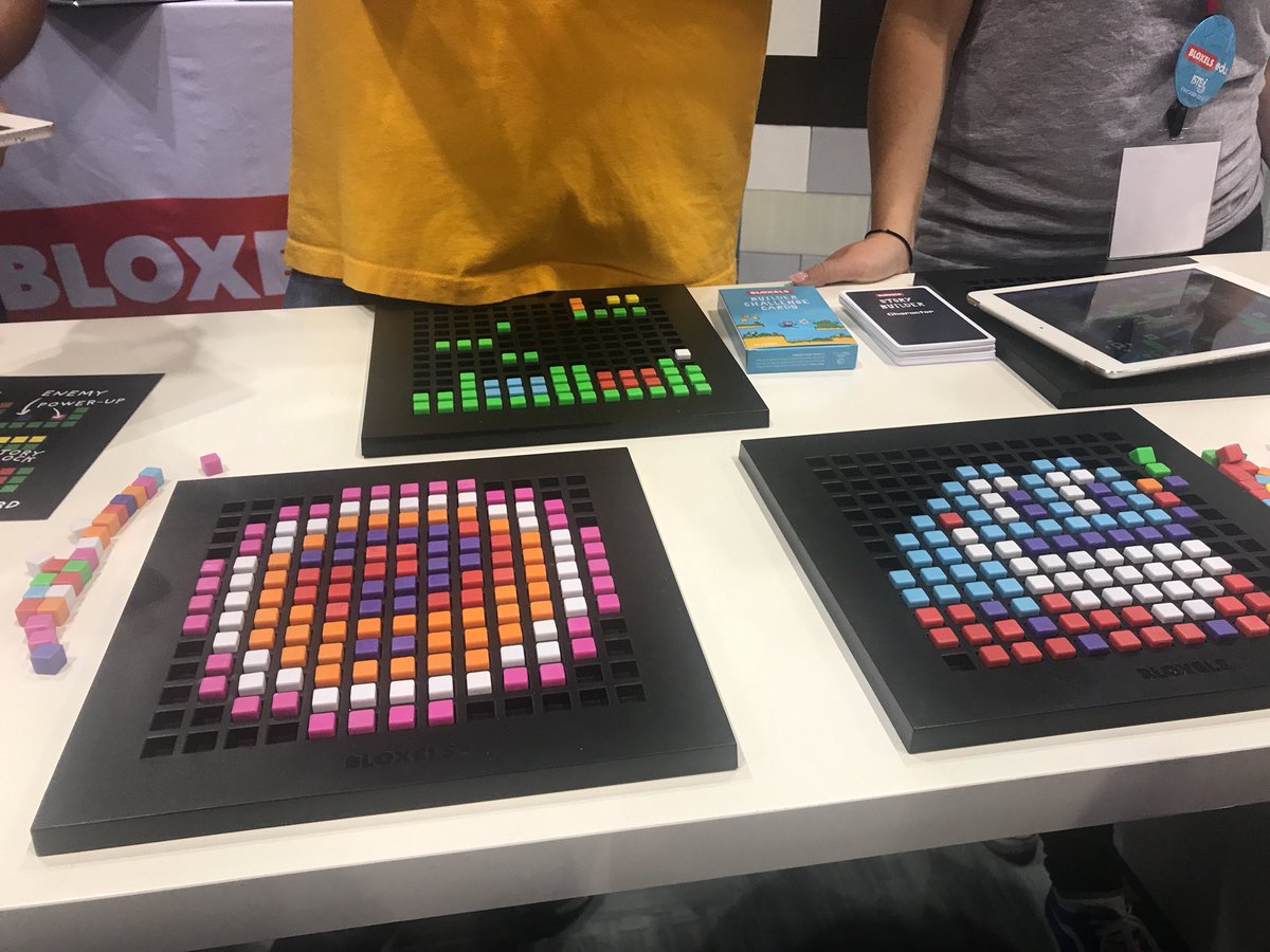 cassied228's tweet photo. @BloxelsBuilder #BLOXELSEDU #ISTE2018 https://t.co/zLFIV6men1