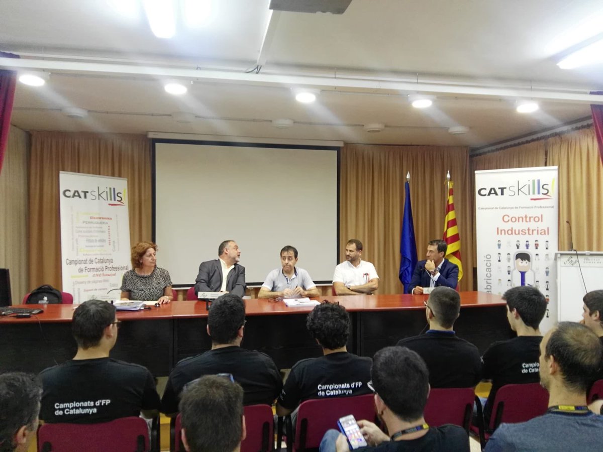 Campionat_Catsk's tweet photo. Felicitats guanyadors #skill19 @Institutpalauau @Institut EMT Granollers @Salesians_SVH https://t.co/D0cEGk7RMG