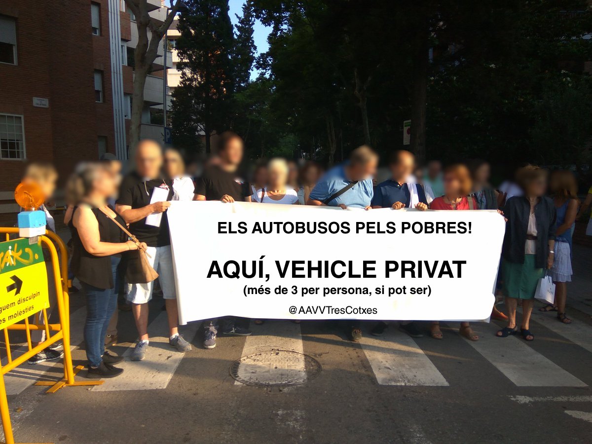marta_canut's tweet photo. Primer vam ser els veïns de la DIAGONAL, ara són els veïns de l'@AAVVTresCotxes. JA N'HI HA PROU, COLAU!! #BCNColapsADA Tothom sap que BCN necessita més espai pel VEHICLE PRIVAT, no tramvies ni autobusos que ocupen L'APARCAMENT! Tot el suport companys @AAVVTresCotxes https://t.co/1xIsNnKmbo
