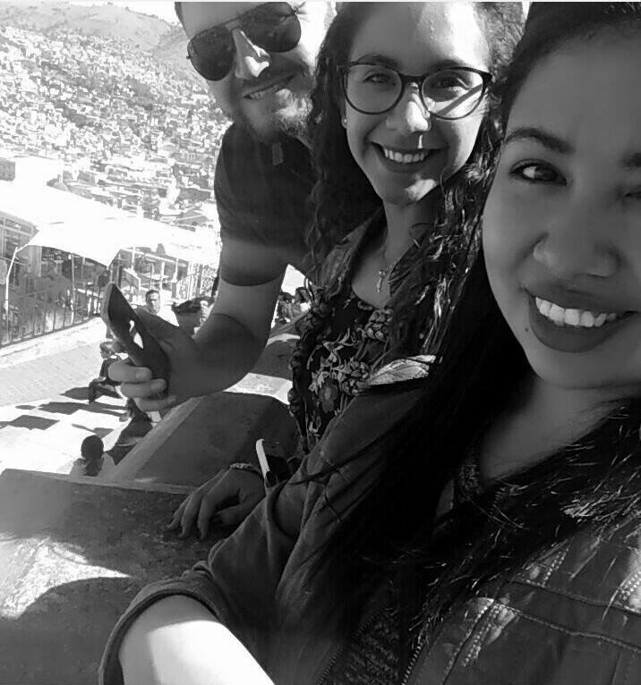 AlyyCH's tweet photo. Que bonito es quererlos sin sentimiento. 🖤🖤 #StMike #Derroche https://t.co/3oF530IEEq