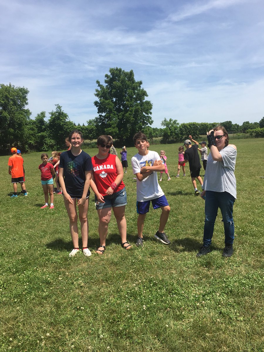 GEDSB_Bulldogs's tweet photo. We are enjoying this beautiful day with our annual Play Day! @GEDSB #bulldogproud #playdayfun https://t.co/HMMHoMvcc6