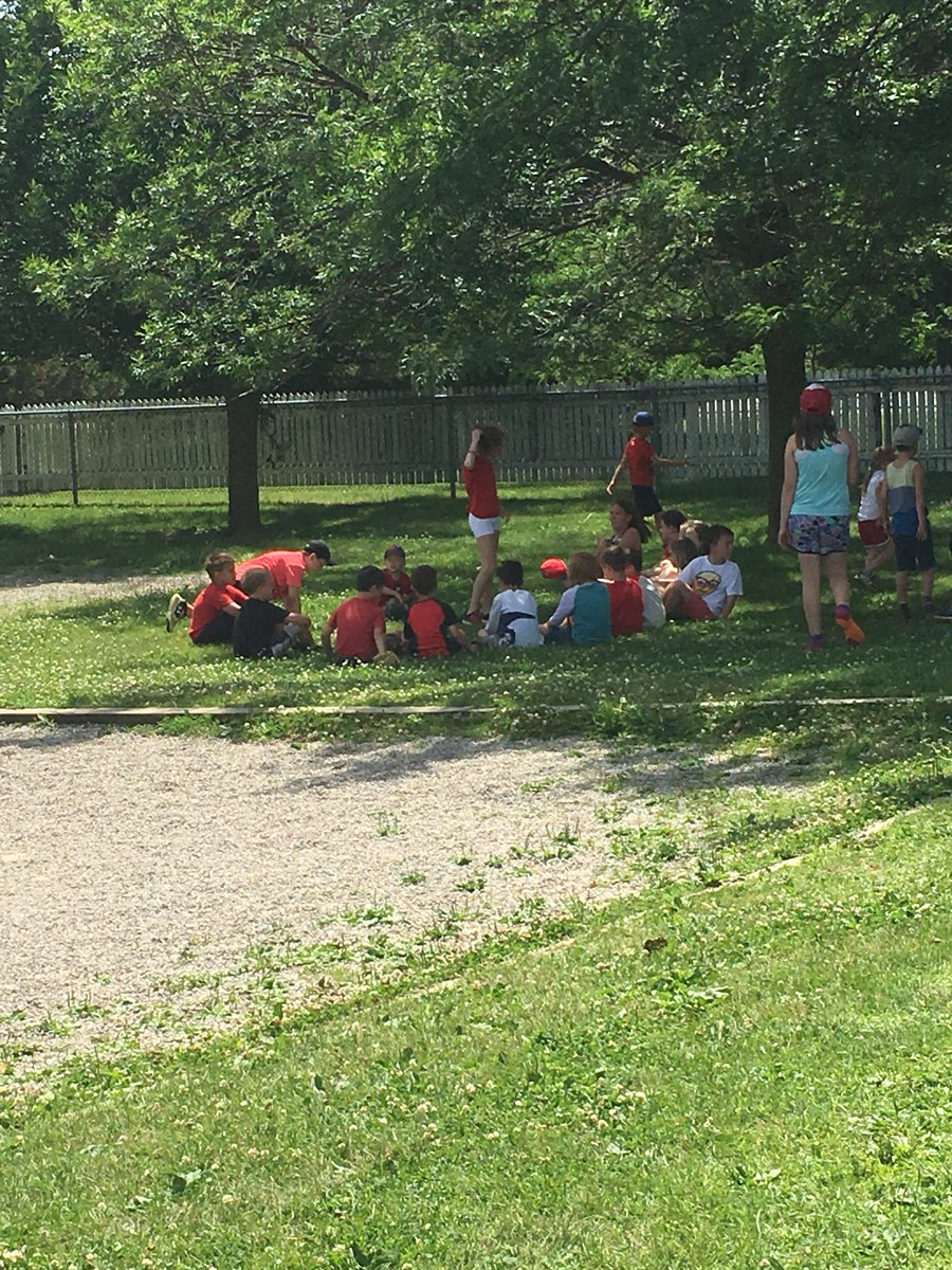 GEDSB_Bulldogs's tweet photo. We are enjoying this beautiful day with our annual Play Day! @GEDSB #bulldogproud #playdayfun https://t.co/HMMHoMvcc6