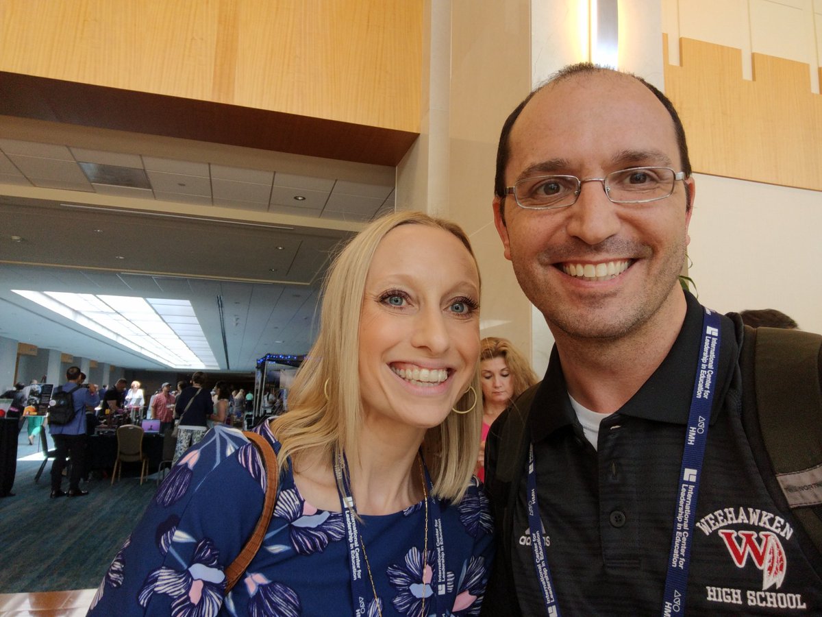 We met on Twitter a year ago, now we meet in person!! So excited to see and learn from @ElisaBostwick at #msc2018 today! #makeitreal #leadupteach #LEAPeffect #tlap