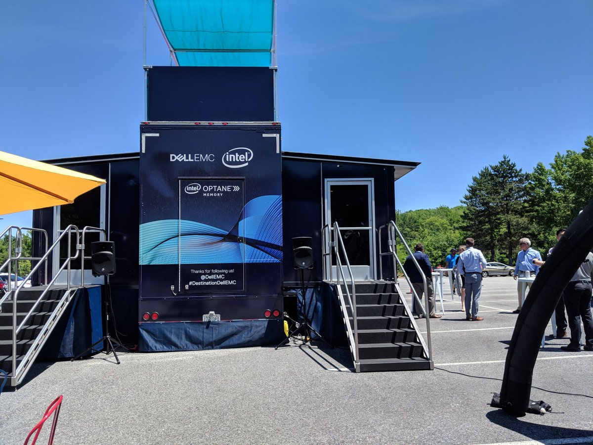 IvanAtDell's tweet photo. Excited to demo our #HCI solutions and servers today at #destinationDellEMC in #Boston!!! #vsan #vxrail #PowerEdge #readynodes https://t.co/kENWOJl7H4