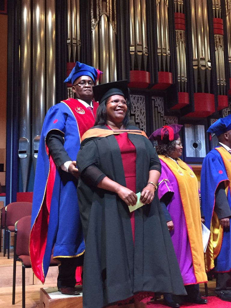 unisa's tweet photo. Congratulations to all Bachelor of Social Work (BSW). Graduation is an exciting time. It marks both an ending and a beginning; it’s warm memories of the past and big dreams for the future.#2018UnisaGraduates #UnisaGrad #DefineTomorrow https://t.co/JhR7bg3QuK