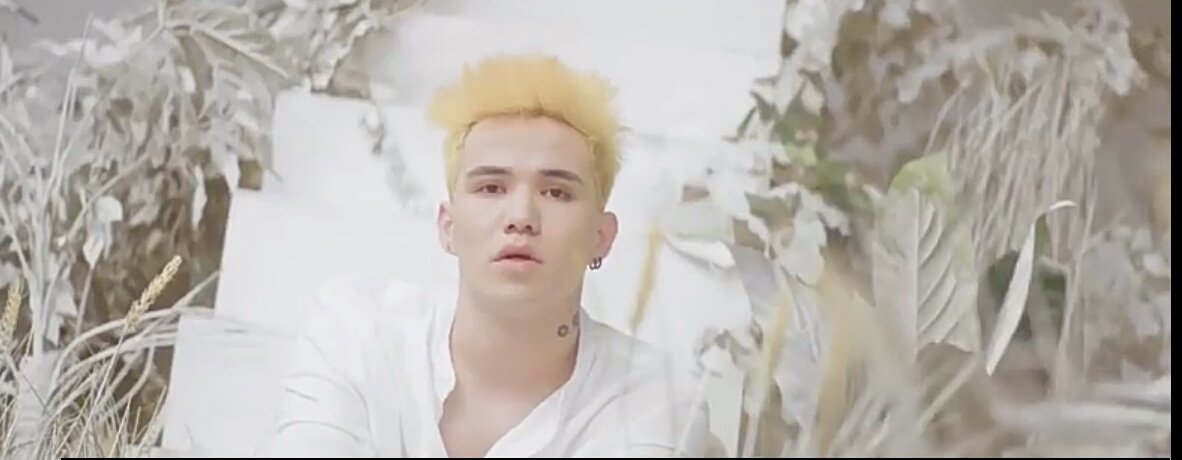 People91282874's tweet photo. А вот это красивые скрины, очень даже♥
#NINETYONE #EYeah #Qpop https://t.co/4s3aKw105c