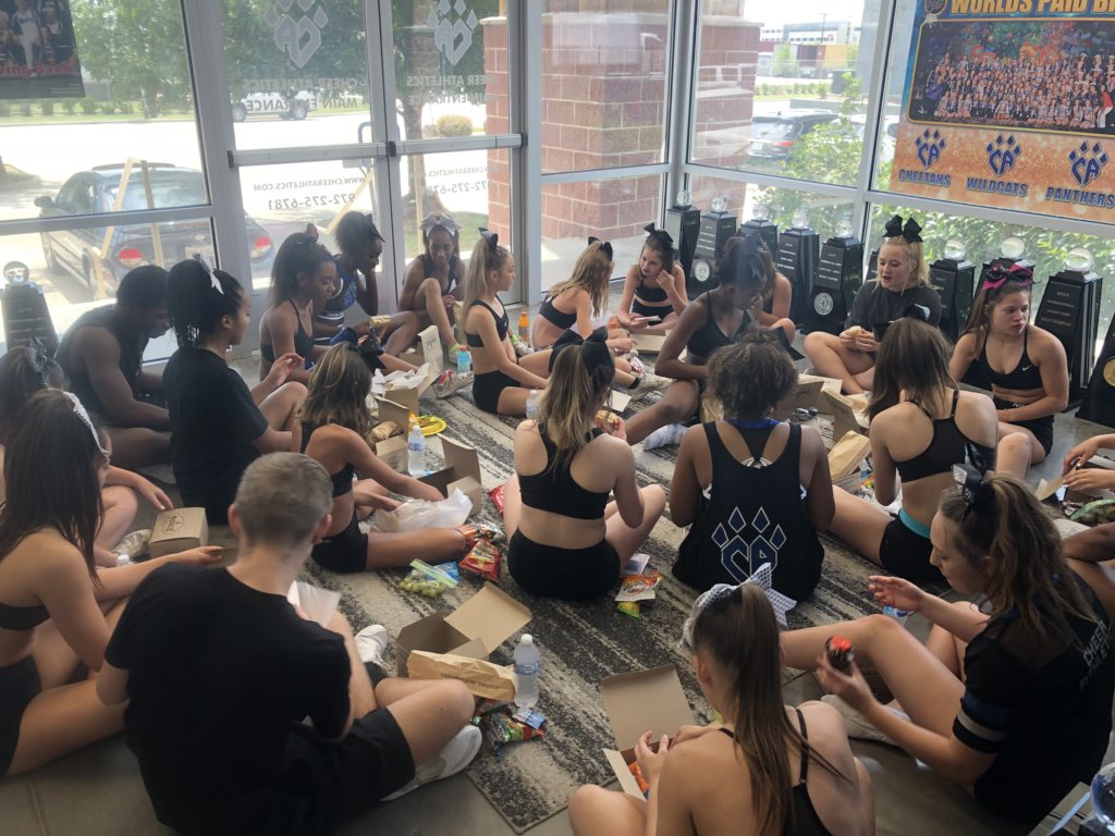 Prowlers are killing it at levels camp..... but time for lunch 💙🍽🥗