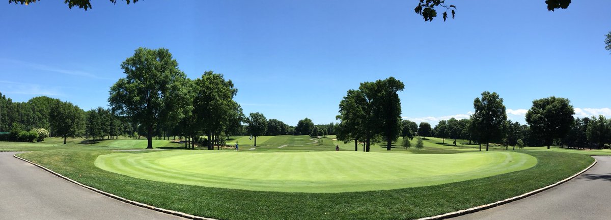 RFAServices's tweet photo. It's a gorgeous day "fore" some #golf at Siwanoy Country Club! @RFAServices' 6th Annual Golf Outing is off to a great start. #RFAgolf
#techtalk #AlwaysOn #AskRFA #MSP #cybersecurity #disasterrecovery #ITSecurity #netsec #infosec #compliance #finserv #fintech #RFAServices #RFA https://t.co/HU9fAPtfxp