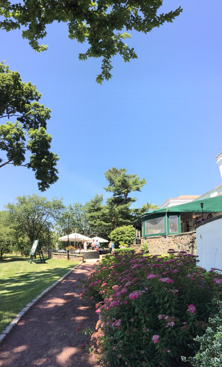 RFAServices's tweet photo. It's a gorgeous day "fore" some #golf at Siwanoy Country Club! @RFAServices' 6th Annual Golf Outing is off to a great start. #RFAgolf
#techtalk #AlwaysOn #AskRFA #MSP #cybersecurity #disasterrecovery #ITSecurity #netsec #infosec #compliance #finserv #fintech #RFAServices #RFA https://t.co/HU9fAPtfxp