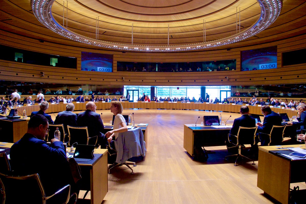 eu_enlargement_'s tweet photo. The @EUCouncil adopts conclusions on the🇪🇺#EU's enlargement policy &amp; the🇪🇺#EU-#WesternBalkans stabilisation and association process👉 https://t.co/XlMDmLqTrd
Full text of the Council conclusions👉 https://t.co/qd5eQO8hxf
#EUenlargement https://t.co/hsDF6GtwOD