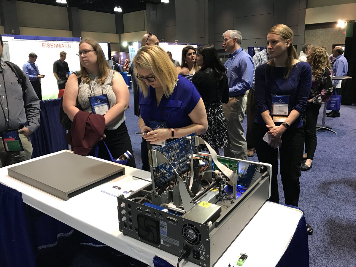AirWasteYP's tweet photo. Thank you American Ecotech for showing us how ozone analyzers work at the #ACE2018Hartford YP Hub! Don’t miss the Method 5 sample train demonstration at 3:30! https://t.co/giygyWKrTw