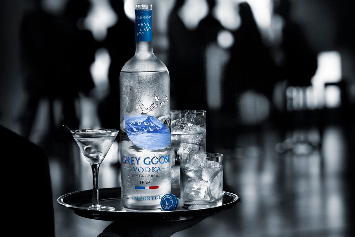 Bottle of grey goose and a booth only £100 throughout the summer 

Mixers included 

Email party@baabar.co.uk to book now