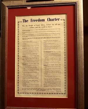 ThuliMadonsela3's tweet photo. 63 years since the #FreedomCharter and 12 years to end poverty by 2030 more than half of our people are poor while we have become one of the most unequal societies in the world. It’s time we all put our logs in the fire of freedom and democracy and #MakeDemocracyWorkForAll https://t.co/hTAKmypYyo