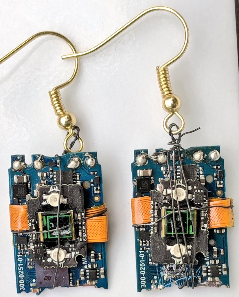 lisagualtieri's tweet image. Are you at #HXD2018? Learn about the great work RecycleHealth is doing to refurbish @fitbit for underserved populations by talking to Gloria Rosado, Mick Evans, @RimaDesai33, @stephsynoracki or me. For fun, we use circuit boards from broken trackers for earrings