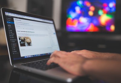 bcswebsitesols's tweet photo. Gutenberg is a plugin, and it grants users the ability to modify their content similarly to how Visual Composer or other drag-and-drop editors do—albeit in a simplified and highly intuitive way. https://t.co/IaForn9Egq https://t.co/eqiviyRAtE