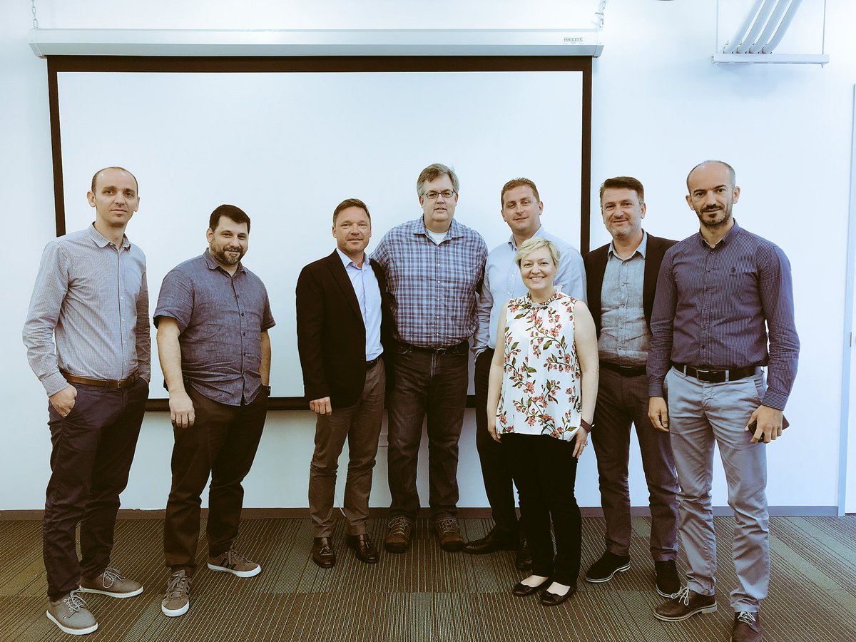 CEEDKosovo's tweet photo. We kicked off @CEEDGlobal Business Envoy in Chicago w/ our Entrepreneurs. 1st day we had amazing meetings w/ Fred Hoch from Illinois Technology Association &amp; @TechNexus, Shivani Shah @mHUBChicago, Peggy Parfenoff, @WorldChicago, James Spaulding, @PepsiCo &amp; Marc Grens, DigitalMint https://t.co/7aWhthIQyQ