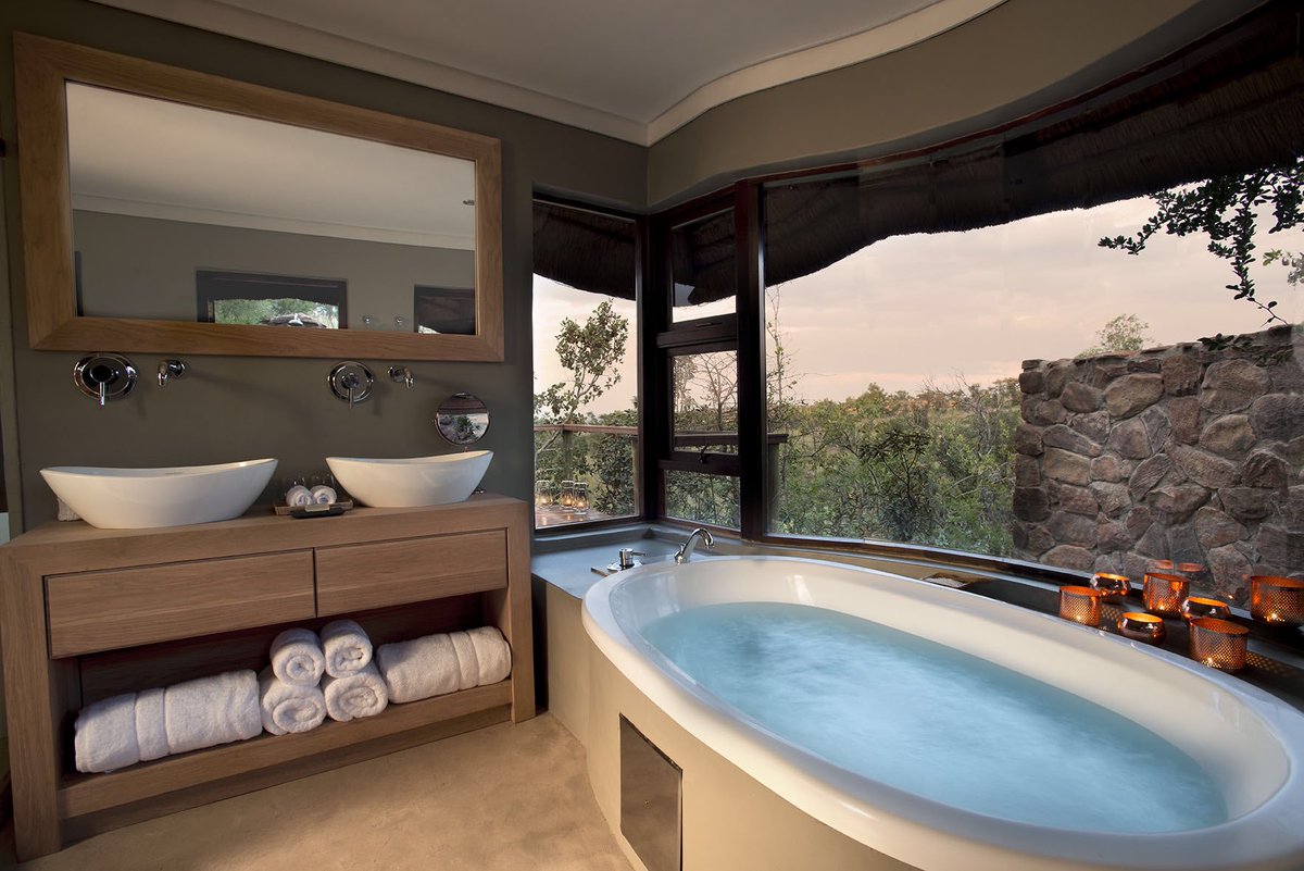 eventsupdate's tweet photo. Baecation worthy places...
This is in Limpopo😍😍 https://t.co/JxHSvKmcsr