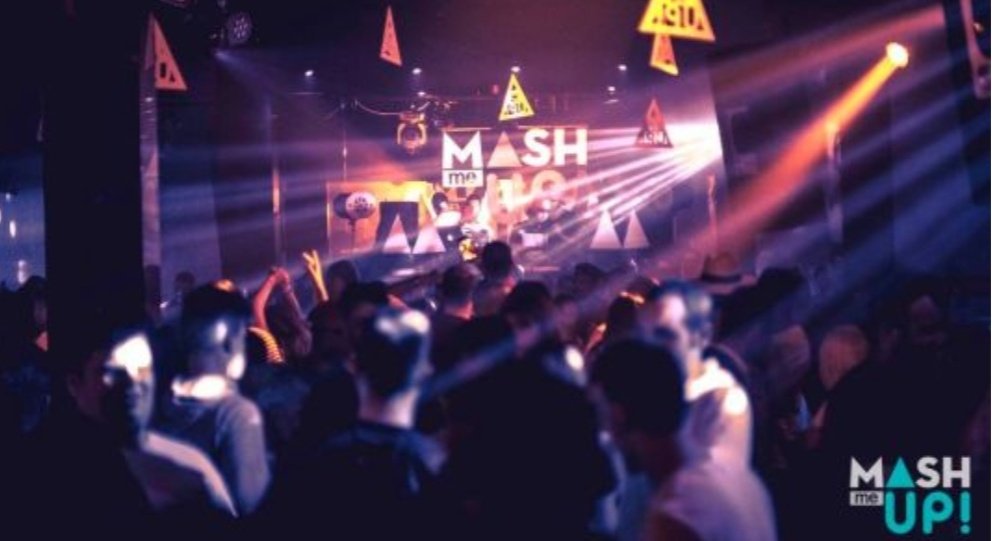 DailyIbiza's tweet photo. TONIGHT: @swagibizaclub MASHmeUP! #IBIZA DELUXE

Time to get more mashed up than your grannies blended potatos!!

MASHmeUP offers the perfect blend of #hiphop, #Reggaeton &amp; #mashup #music

#ibiza #party #premium https://t.co/xgkiuAoILC
