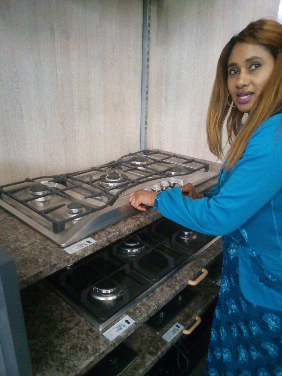 cathymalejane's tweet photo. I love the pictures taken today at Builders Warehouse, coming straight from an event where I was MCing, to check out the appliances we are talking about at 6.50am on Duma FM on Wednesdays, and 6.50am on Gabz FM on Thursdays.... Catch the #DiyBotswana show every week https://t.co/xGKq8aDzZc