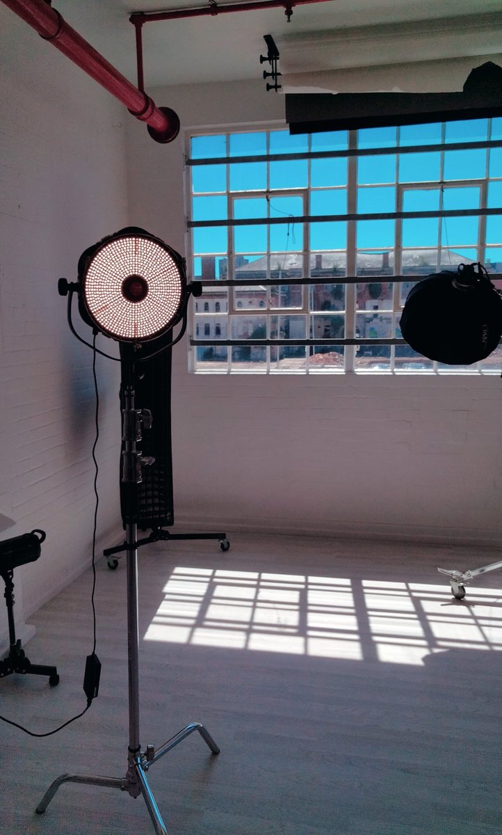 abenyon_photo's tweet photo. Big thanks to @Rotolight for sending me an Anova Pro 2 to try out in the studio. Can't wait to try it out with the @SonyAlpha #A7RIII system.
#Rotolight #AnovaPro2 #SonyAlpha #ContinuousLighting #LEDLights https://t.co/9tyfhW46TV